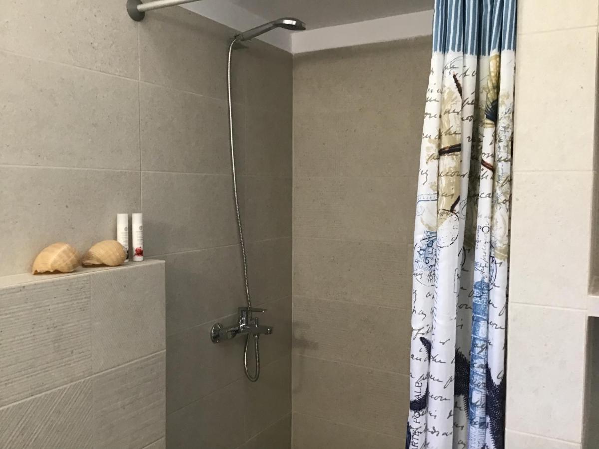 Albatross Holiday Apartments أيوس سوستيس المظهر الخارجي الصورة
