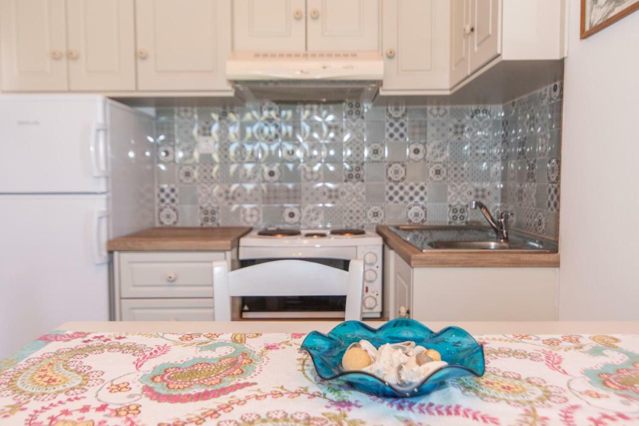 Albatross Holiday Apartments أيوس سوستيس المظهر الخارجي الصورة