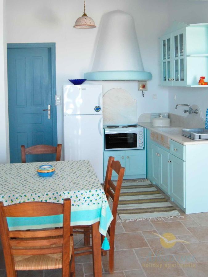Albatross Holiday Apartments أيوس سوستيس المظهر الخارجي الصورة